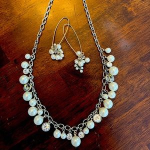 Silver pearl and crystal necklace with earrings. Chocker length